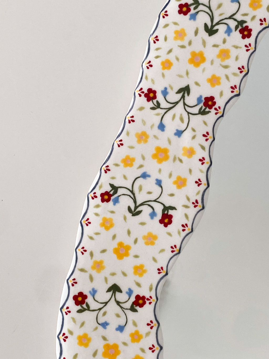 مرآة حائط