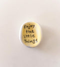 حجر تهدئة (worry stone)